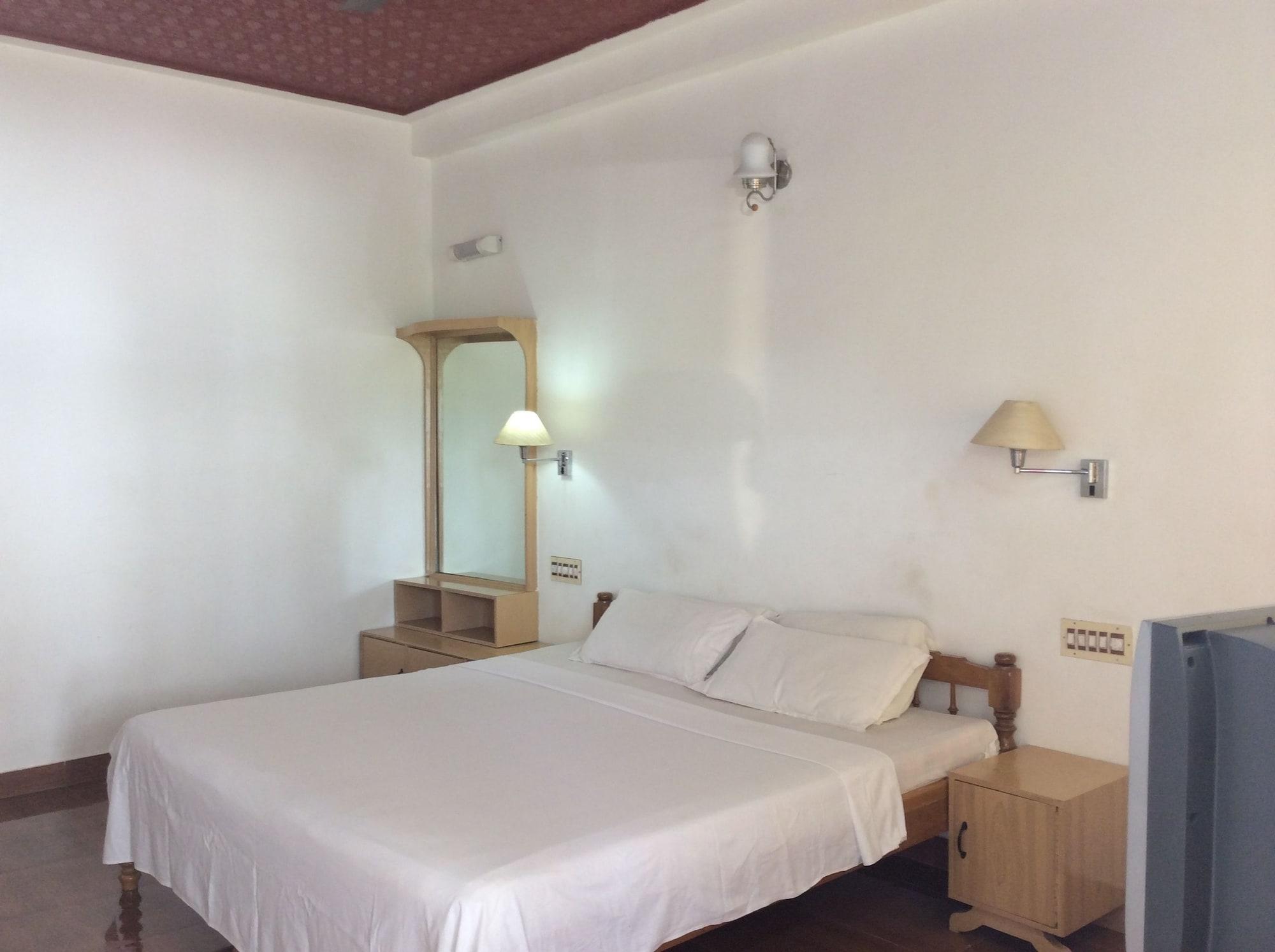 Kerala House Apartment Thekkady Luaran gambar